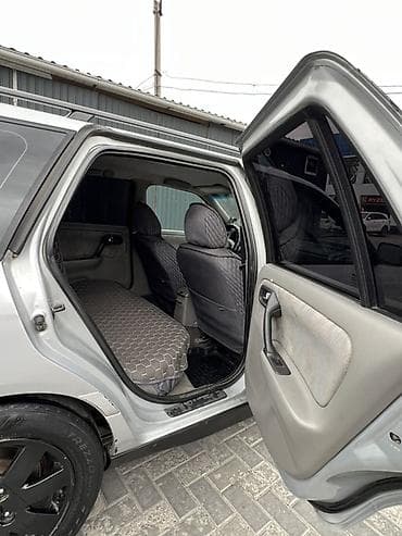 sg 9: Nissan Primera: 1999 г., 1.8 л, Механика, Бензин, Универсал — 7