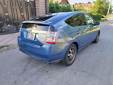 prius plus: Toyota Prius: 2003 г., 1.5 л, Вариатор, Гибрид, Хэтчбэк — 5