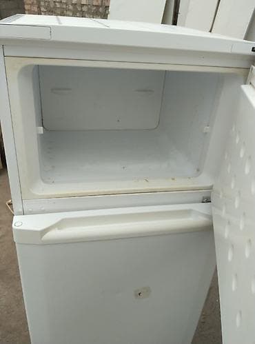 xeon 1220: Холодильник Beko, Б/у, Двухкамерный — 5