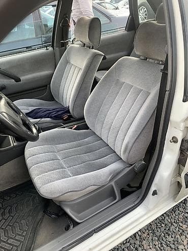 кия 2018: Volkswagen Passat: 1992 г., 1.8 л, Ручные, Бензин, Седан — 7