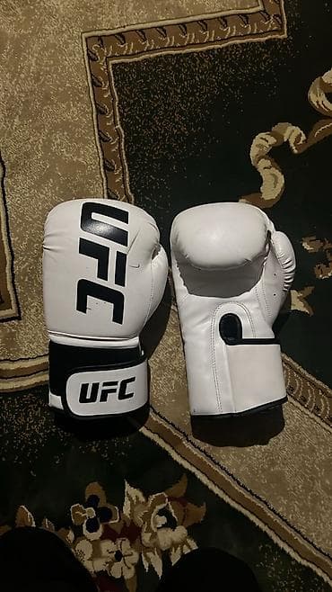 боксёр: Боксёрские перчатки UFC состояние как новые носили максимум месяц — 3