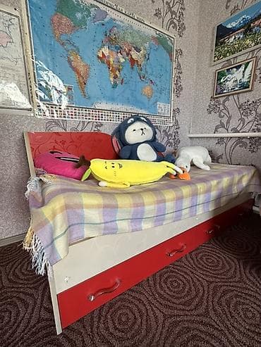 рейлы для одежды: Детская гарнитура, Б/у, Для девочки, ДСП, цвет - Красный, Самовывоз — 1