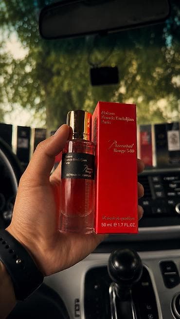 женское духи: Ароматы 50 мл (1.7 fl. oz), в фирменных коробках: - Louis Vuitton — 9