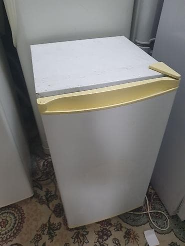 Компактный однодверный холодильник - Форм‑фактор: мини-холодильник