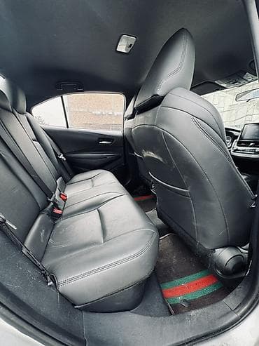 Toyota Levin: 2021 г., 1.8 л, Вариатор, Гибрид, Седан — 7