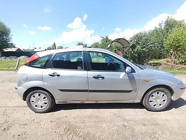 Ford Focus: 2003 г., 1.6 л, Механика, Бензин, Хэтчбэк — 2