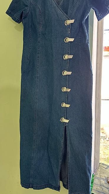 продаю джинсы: Джинсовый сарафан Состояние 10/10 Размер: 44-46р Цена: 500 Самовывоз — 3