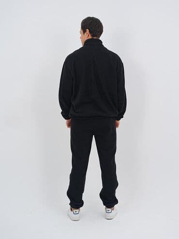 спортивная одежда мужская: Мужской спортивный костюм, однотонный черный. + - Комплект: свитшот — 2