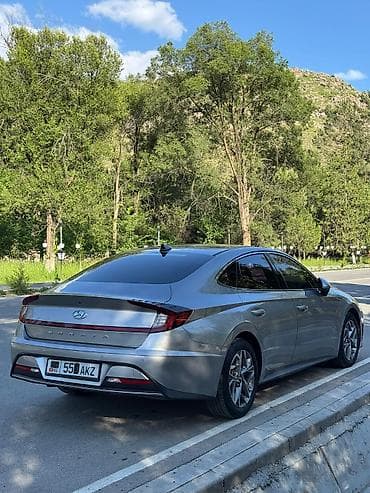 сто корейских авто: Hyundai Sonata: 2019 г., 2 л, Автомат, Бензин — 5