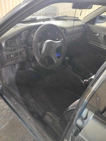 gac ion: Mazda 626: 1991 г., 2 л, Механика, Бензин, Седан — 10