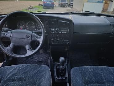 гаосен феникс цена: Volkswagen Passat Variant: 1993 г., 2 л, Универсал — 6