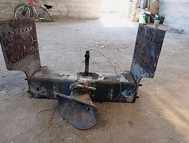 селхоз борт: Кронштейн-сошник (опорно-сцепное устройство) для сельхозтехники - — 1