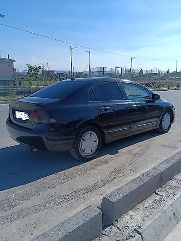 Унаа сатуу: Honda Civic: 2010 г., 1.3 л, Вариатор, Бензин, Седан — 4