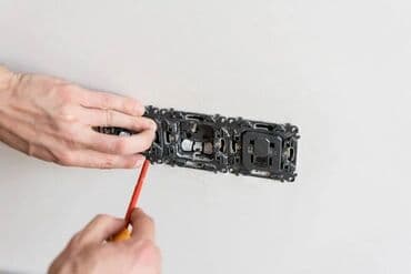 сайты по поиску работы в бишкеке: Электрик | Установка счетчиков, Демонтаж электроприборов, Монтаж проводки Больше 6 лет опыта — 1