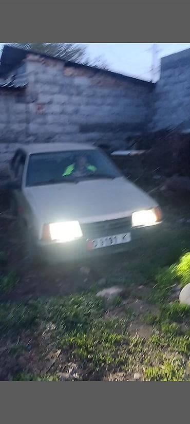 ска 5 нива: ВАЗ (ЛАДА) 21099: 1998 г., 1.5 л, Ручные, Бензин, Седан — 3