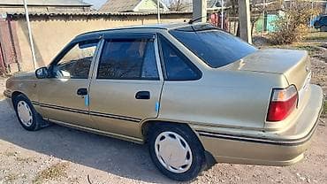 авто химзавод: Daewoo Nexia: 2007 г., 1.5 л, Механика, Бензин, Седан — 4