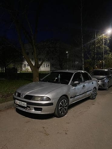 Mitsubishi Carisma: 2001 г., 1.8 л, Кол менен иштөөчү, Бензин, Седан — 5