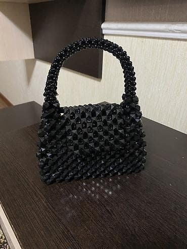 сумка коач: Классическая сумка, Материал: Бусины, Жёсткая конструкция, Женские — 4