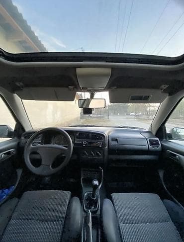 поменяюсь: Volkswagen Vento: 1992 г., 2 л, Ручные, Бензин, Седан — 8