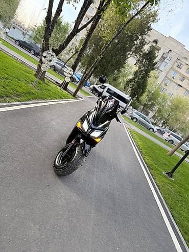скутор 150: Тип скутера 150 куб. см, Бензин, Б/у — 1