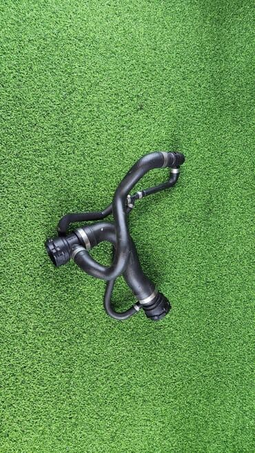 блок предохранителей: Патрубок 1712 7 537107 Е70 дорест N52 v6 Год 2009 В отличном — 1