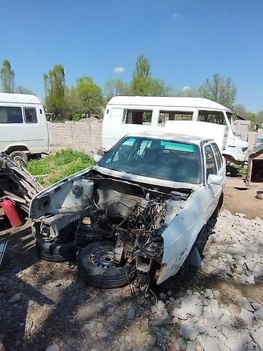 super maz samosval: Volkswagen Jetta: 1987 г., 1.8 л, Ручные, Бензин, Седан — 2