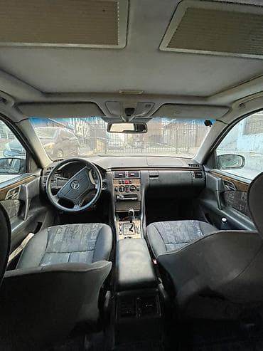 аварийная мерс 210: Mercedes-Benz E-Class: 1998 г., 2.4 л, Автомат, Бензин, Седан — 7