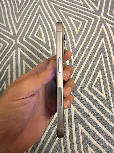 телефон айфон обмен: IPhone 15 Pro, Б/у, 256 ГБ, Natural Titanium, Кабель, 88 % — 4