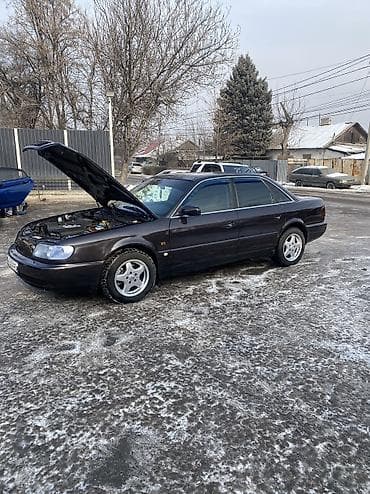 Audi A6: 1995 г., 2.6 л, Механика, Бензин, Седан