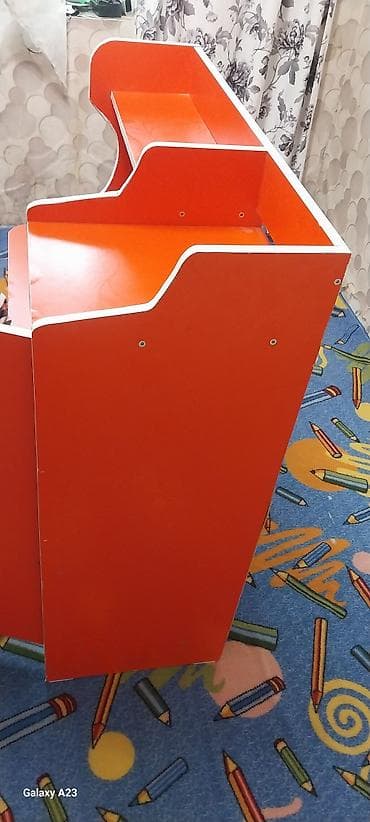 стол с полкой: Детский стол, Б/у, ЛДСП, Самовывоз — 3