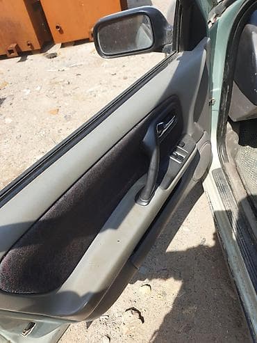 elgrand e51: Nissan Primera: 2001 г., 1.8 л, Ручные, Бензин, Седан — 7