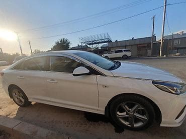byd e2 2023: Hyundai Sonata: 2019 г., 2 л, Автомат, Газ, Седан — 2