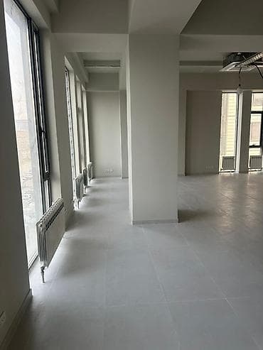субаренду: Светлое офисное помещение open space. БЦ Виктори + Бишкек. Этаж -3 — 4