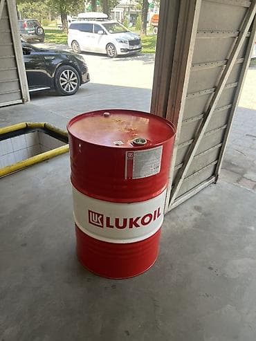 Бочка моторного масла LUKOIL, промышленная тара. - Объём: 200 л — 1