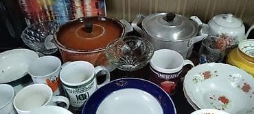 Посуда разная цена за все две кастрюльки чайный сервиз кофейный — 3