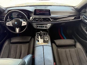 Продажа авто: BMW 7 series: 2022 г., 4.4 л, Бензин, Седан — 10