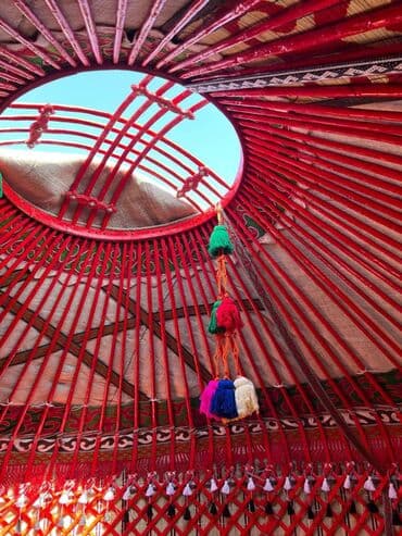 химия 8 класс б.рыспаева с.молдогазиева: Боз үйлөрдү ижаралоо, Каркасы Жыгач, 85 баш, Казан, Идиш-аяк, Полу менен — 10