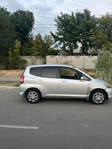 продаю или меняю на дом: Honda Fit: 2003 г., 1.3 л, Бензиновая, Хэтчбэк — 5