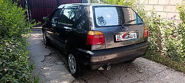 Продажа авто: Volkswagen Golf: 1993 г., 1.6 л, Механика, Бензин, Хэтчбэк — 4