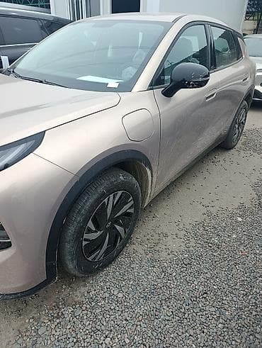 Changan Qiyuan Q05: 2026 г., Робот, Электромобиль, Кроссовер — 10