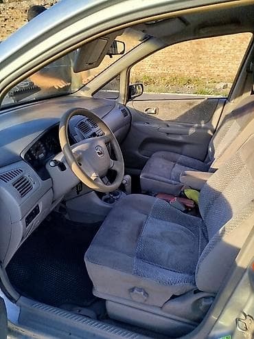 fit 2 2011: Mazda PREMACY: 2000 г., 1.8 л, Автомат, Бензин, Минивэн — 5