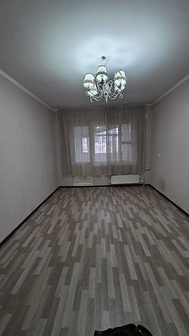 продаю квартиру 9 микрарайоне: 1 комната, 33 м², 105 серия, 9 этаж, Старый ремонт — 1