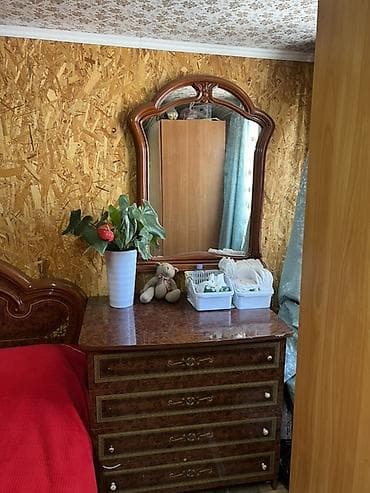 Мебельные гарнитуры: Спальный гарнитур в классическом стиле, отделка под корень дерева с — 3