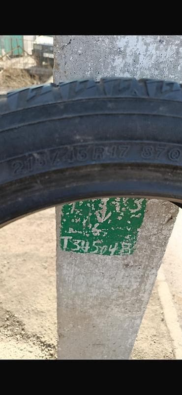 Зима 215/45/R17 Шина не пробита, не ремонтировалась,без шишек 11,000 — 3