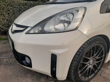 продаю или меняю с доплатой мне: Honda Fit: 2010 г., 1.5 л, Автомат, Бензин, Хэтчбэк — 5