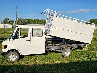 актрос самосвал: Грузовик, Mercedes-Benz, Дубль, 3 т, Б/у — 2