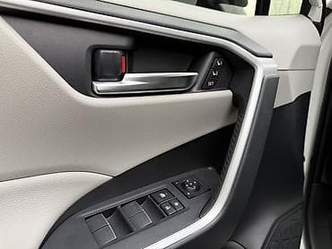 infinity qx: Toyota RAV4: 2022 г., Гибрид, Кроссовер — 8