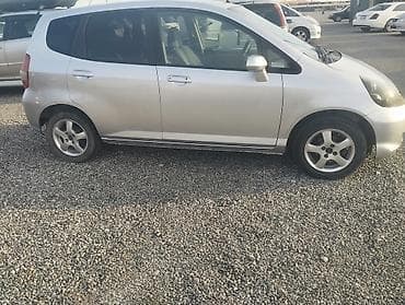 fit 2020: Honda Fit: 2002 г., 1.3 л, Вариатор, Бензин, Хэтчбэк — 2