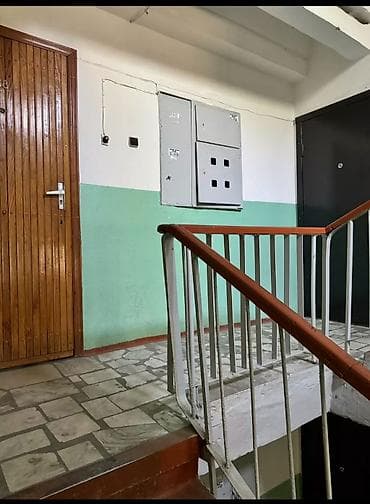 1 комната, 35 м², Достук мкр 106 серия, 2 этаж, Старый ремонт — 9