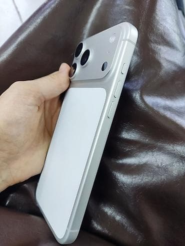 surface laptop: IPhone 17 Pro Max, 256 ГБ, Серебристый, Защитное стекло, Чехол, Коробка — 4